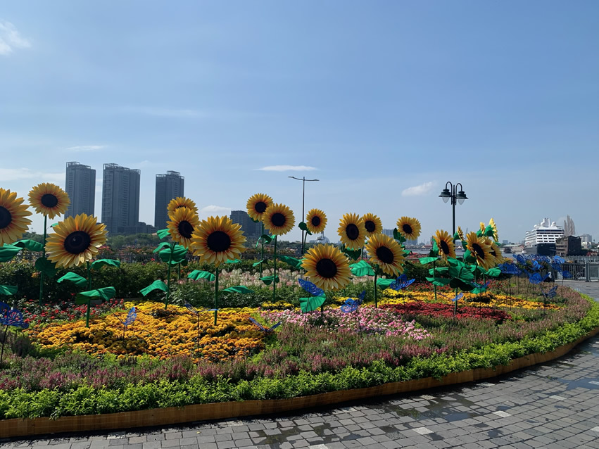 <h2>2023 Asia Golf Cruise</h2>17 Nights | 5 Rounds | Tokyo - Singapore | April 18 - May 5