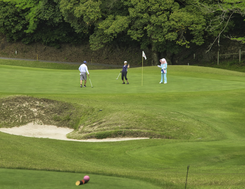 <h2>2023 Asia Golf Cruise</h2>17 Nights | 5 Rounds | Tokyo - Singapore | April 18 - May 5