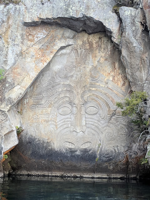 <h2>The Best of New Zealand Escorted 2018</h2>Taupo, Napier, Wellington & Queenstown