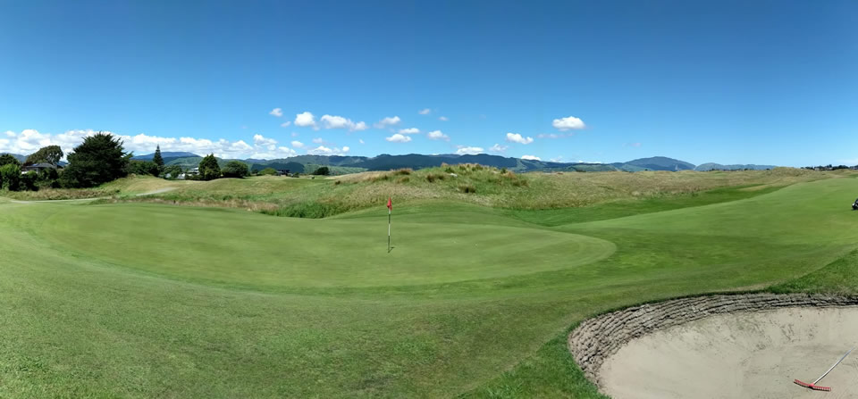 <h2>The Best of New Zealand Escorted 2018</h2>Taupo, Napier, Wellington & Queenstown